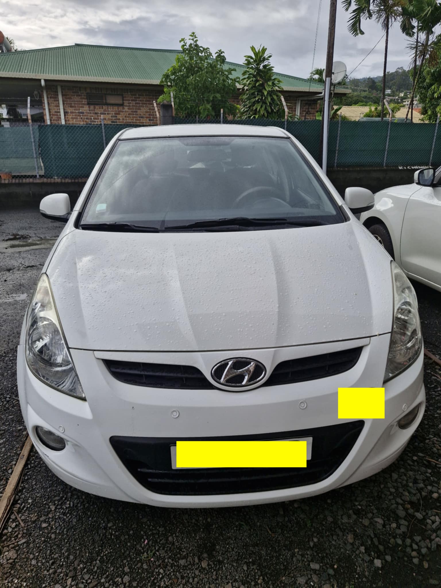 Hyundai i20 Essence – Boîte Auto – 2010 – 2ème main – 70 000 km
