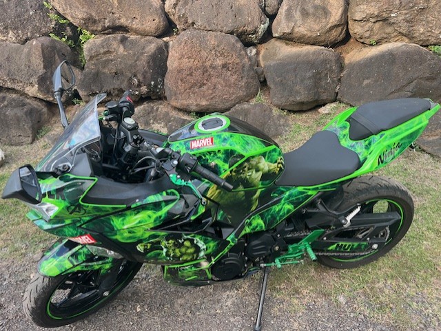 MOTO KAWASAKI NINJA 400